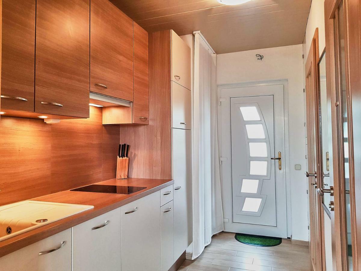 Seeyou Apartment Balatonfuered Buitenkant foto